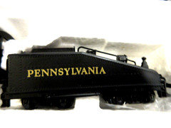 Pemco Ho Scale #3302 set -#3233 Locomotive & Pennsylvania Tender