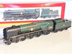 Hornby R2204 BR Bibby Line 35020. New Old Stock. Mint Cond. Boxed. 2 Rail DC. OO