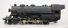 Bachmann HO Reading 2019 2-8-0 Steam Locomotive 1:87 Scale – Lights Up & Smokes