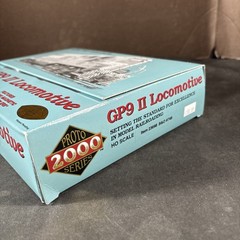 PROTO 2000 HO SCALE LOCOMOTIVE GP9 II ASSEMBLED WORKING 23698 B&O #748 BALTIMORE
