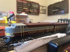 PROTO 1000 POWERED C-LINER A & B CANADIAN PACIFIC CP RAIL LOCOMOTIVES SET HO