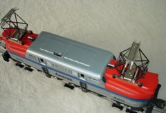 LIONEL 18303 DIECAST AMTRAK GG-1 DIESEL LOCO- 4-6-6-4-TWO PULLMOR MOTORS- NEW