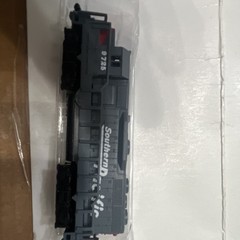 Southern Pacific N Scale EMD Diesel Locomotive “Dummy” Southern Pacific #9725