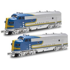 Menards O Gauge POWERED Santa Fe Bluebonnet F3 Diesel Locomotive & Dummy AA Set