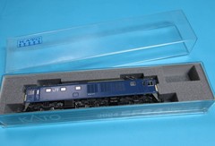 el train KATO 3024 EF64 1000 standard color with cooler number 16⑤