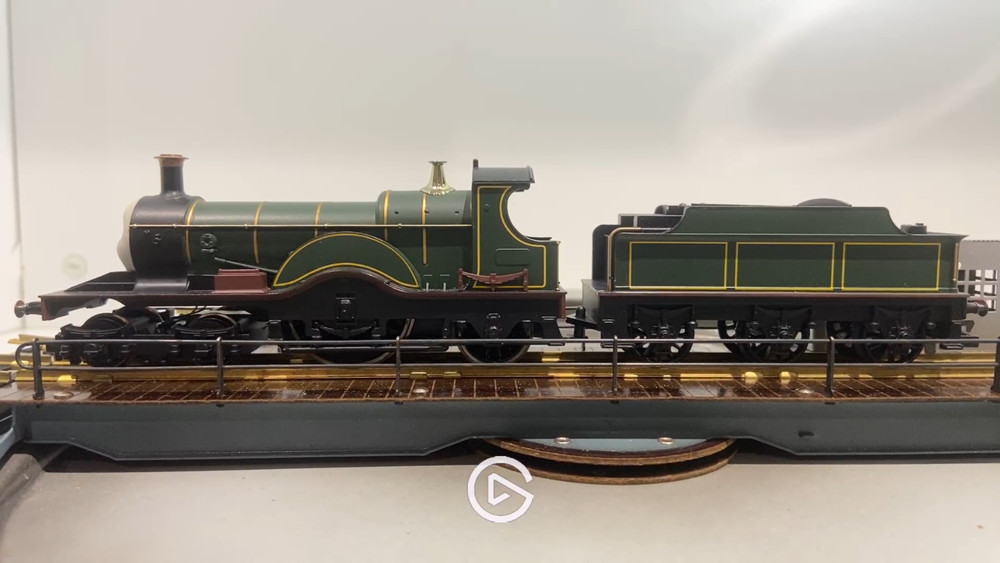 Hornby Thomas the Tank R9231 Emily 4-2-2 No. 12 Engine DCC Ready 8 Pin Socket