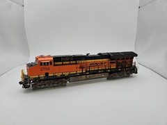 Scaletrains BNSF Railway ET44C4 #3756 W/ESU LokSound & DCC Custom Weathered