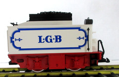 LGB 2317-6 Powered Circus Tender G Gauge NEW
