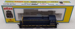 Atlas 8277 HO Scale Sante Fe S-4 Diesel Locomotive #1526 EX/Box