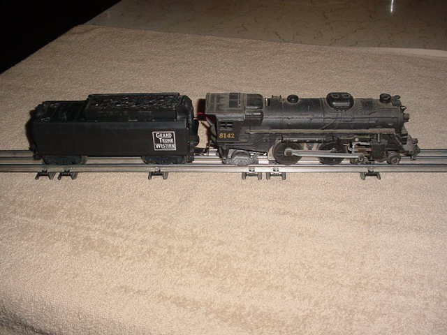 Lionel Steam Engine # 8142 w/ GRAND TRUNK WESTERN Tender 0-027