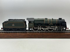 OO Airfix 54121-3 Royal Scot 4-6-0 Steam Locomotive BR Livery – (FAIR)