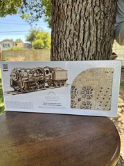 New UGears Mechanical Models Locomotive