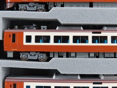 N Scale Kato 10-2000 273 Series “Yakumo” Electric Passenger 8-Piece Set