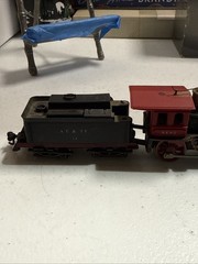 Pocher HO Scale AT & SF 11 Reno Steam Locomotive & Tender DC Model Train