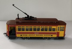 AHM HO Scale Third Avenue Railway System Trolley Car 1651 Single Pole Lights VTG