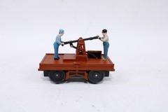 Industrial Rail O Gauge IR-2000 Powered Hand Car with Figures