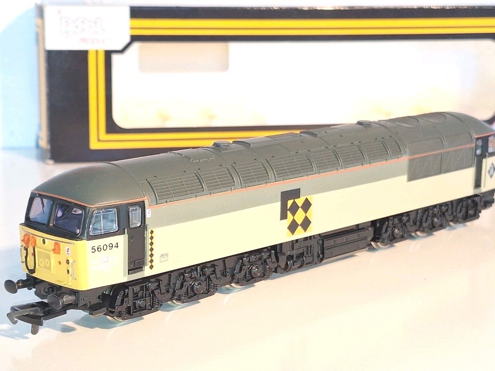 Dapol D104 Class 56 Diesel 56094. New Old Stock. Mint Cond. 2 Rail DC. Boxed. OO