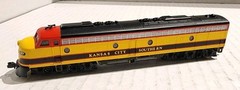 Life-Like N Scale E8 Diesel Locomotive Kansas City Southern #27
