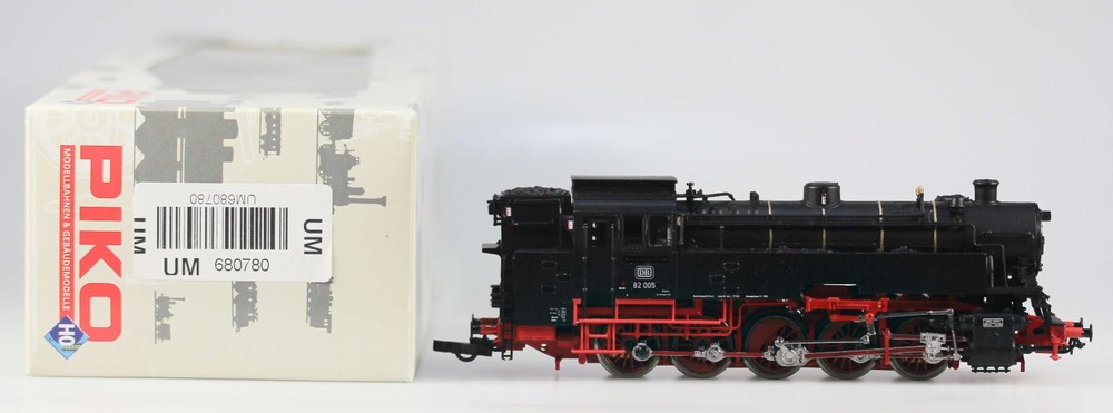 Piko HO #UM680670 DB Class 82 Steam Tank Locomotive 0-10-0, N/BX
