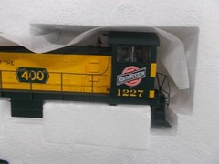 PROTO 2000~ CHICAGO NORTHWESTERN S1 LOCOMOTIVE # 1227 W/ DCC PLUG~HO SCALE~LOT B