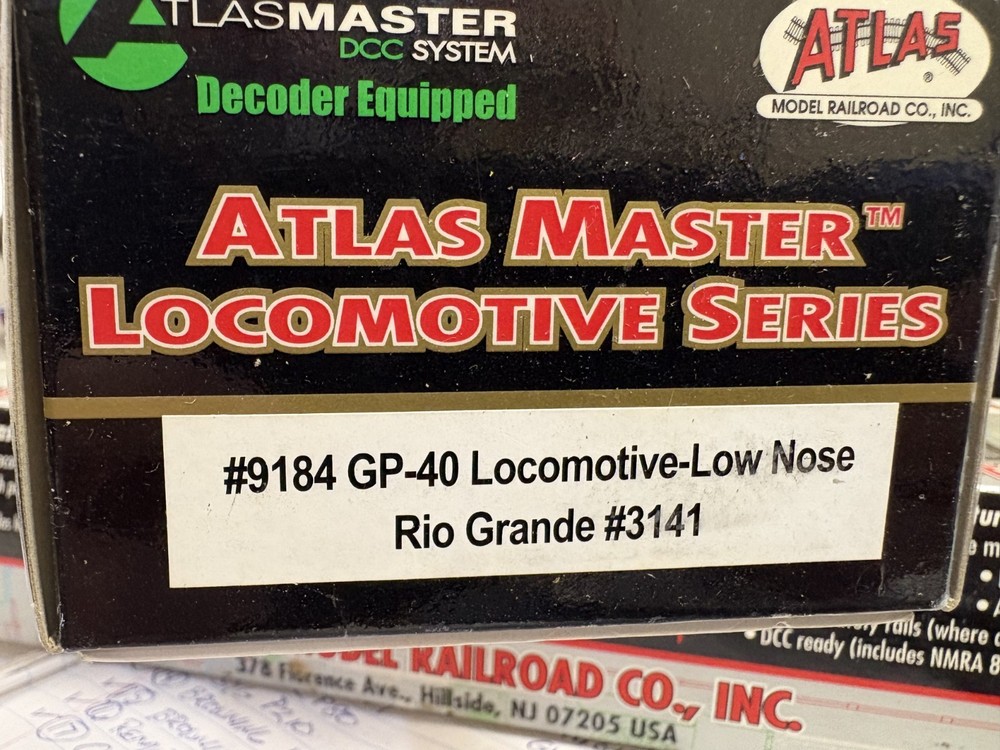 AJ- HO Atlas Master 9184 Rio Grande EMD GP40 Diesel Locomoitve #3141 DCC/DC