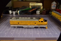 HO SHELL Rio Grande EMD F series, no inserts, cond issues SH3