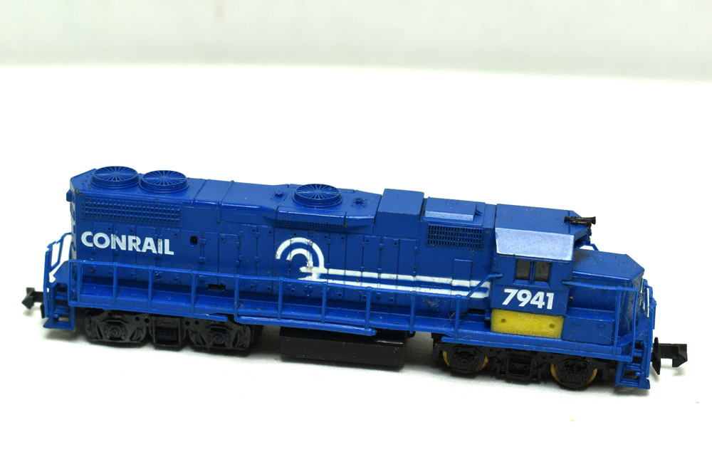 Life-Like N Gauge Conrail 7941 Diesel Locomotive Blue Untested