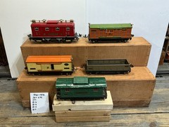 Lionel Loco 251e Red With 4 Cars Prewar O Gauge TESTED Restored (?) SET # 299