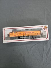 Bachmann HO Union Pacific DD40x-2 Powered Diesel #41-670-01