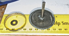 LATER STYLE 1688 OPEN SPOKE GEARED WHEEL W/TIRE & SPACER AMERICAN FLYER ORIGINAL