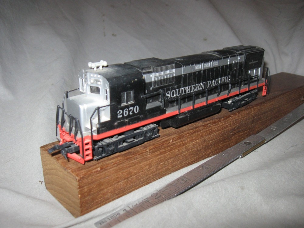 X4129 HO RARE PEMCO SOUTHERN PACIFIC RR 2670 ALCO 430 DIESEL LOCO
