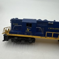 LIONEL POSTWAR O GAUGE CHESAPEAKE & OHIO GP-7 DIESEL LOCOMOTIVE #2365 – TESTED
