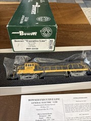 Bowser 691-23120 Santa Fe Executive Line GE U-25B #6606 New