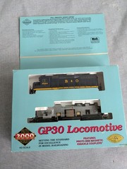 Life-Like Proto 2000 HO Baltimore & Ohio 6944 GP30 Diesel Engine DC NEW