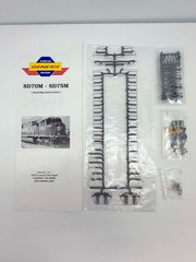 Athearn Genesis HO SD70M Union Pacific #4165 0G6153 MINT Diesel Locomotive