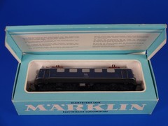 MARKLIN H0 – 3034 – DB ELECTRIC LOCOMOTIVE E 41 024 / BOX – LN
