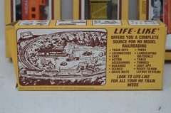 Life Like Lot Of 4 HO Flat Car Model Railroad Freight Cars Boxed 8″ And 10″