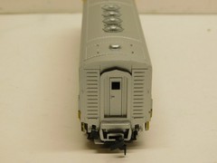Atlas HO Scale Santa Fe FP7 Diesel Locomotive No. 7041 – Tested B