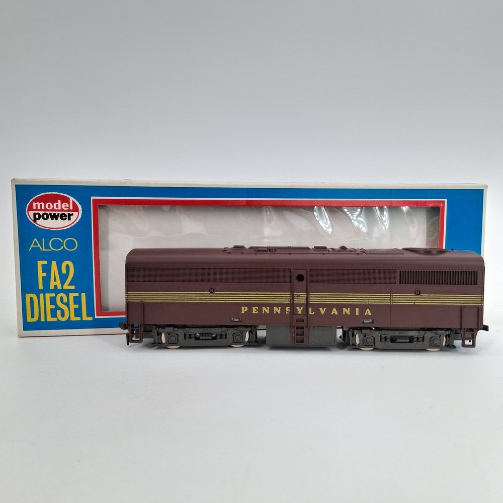 Model Power Alco FA2 Diesel FB2 Dummy Pennsylvania Train – New Old Stock #861
