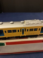 HO scale ELECTRIC LINER Yellow – Yonezawa Toys Diapet R-20 – In Box