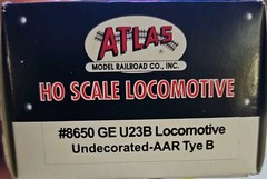 Atlas HO Undecorated AAR Type B GE U23B Diesel Locomotive 8650 NIB