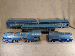 Prewar Lionel Standard Gauge No.400E Blue Comet Steam Locomotive + 3 cars