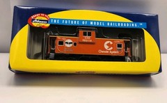 ATHEARN HO 7513 CHESSIE WIDE VISION CABOOSE C&O 903118 MINT B55