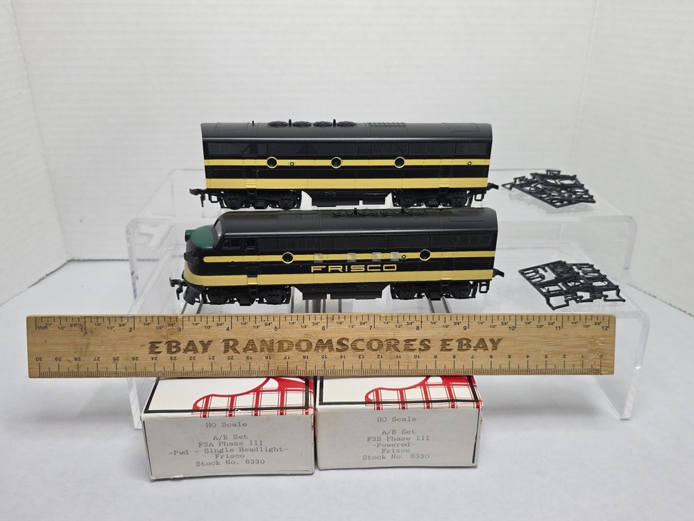 Stewart/Kato HO Scale 8330 Frisco F3 A/B Phase III Both Powered NIB