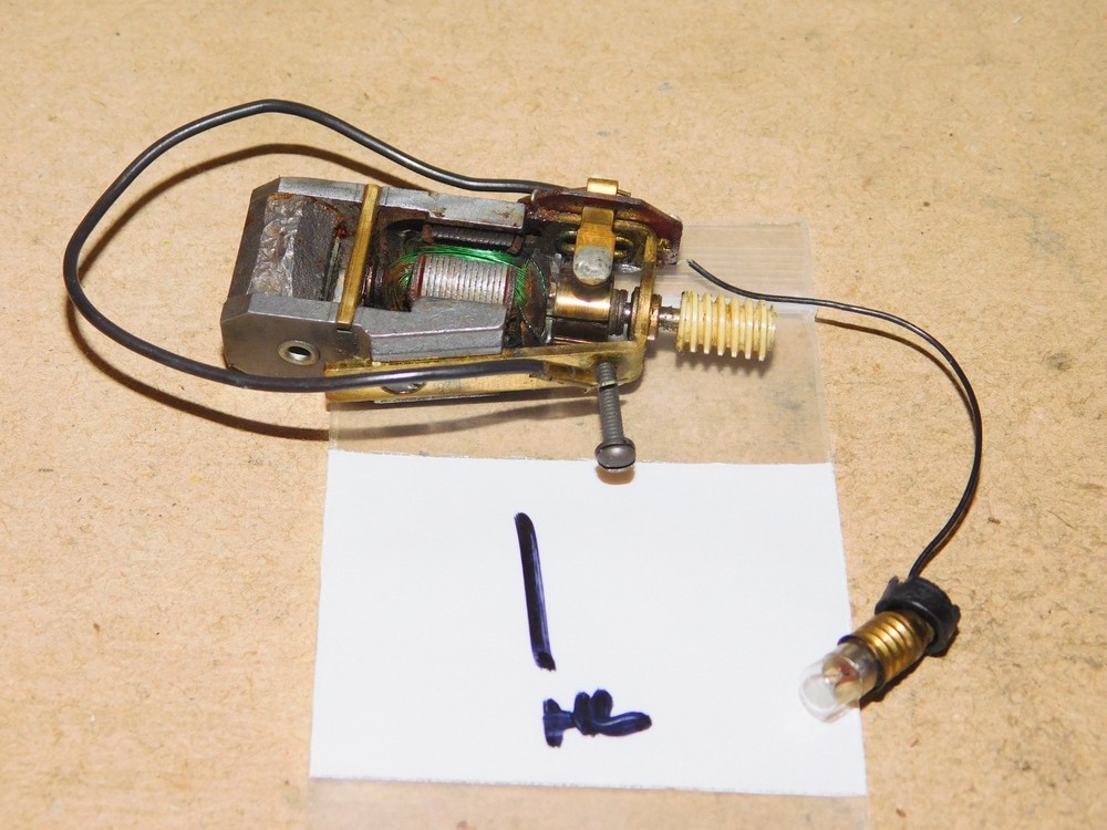 Tyco Mantua HO Parts Pacific Mikado Steam Locomotive Motor w/ Light RUNS WELL #1