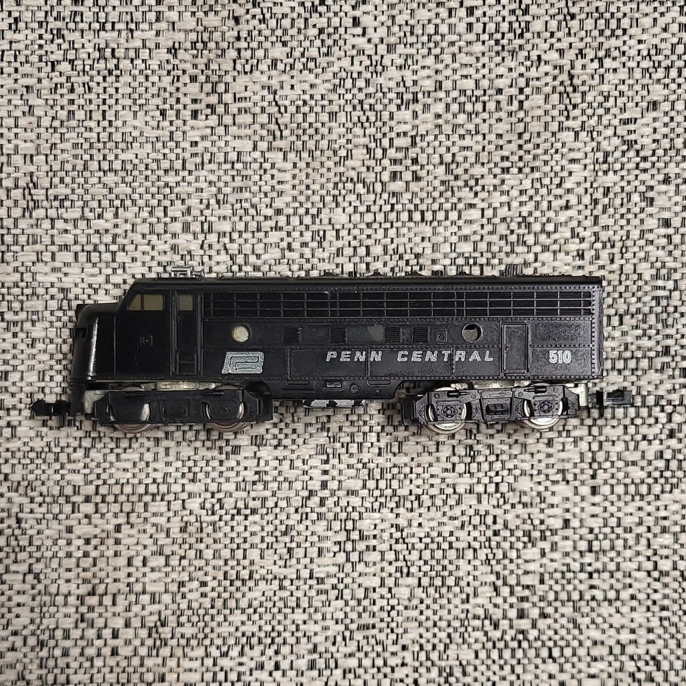 VTG N Scale Trix F9A Penn Central #510 Diesel Locomotive – (See description)