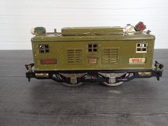 Lionel Standard Gauge No 8E Vintage Locomotive Olive Color