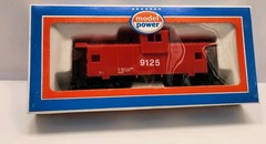 MODEL POWER HO 9125 OFFSET CUPOLA CABOOSE RED SAFETY RAIL CAR NOS C41