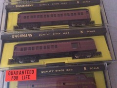 Bachmann N #9710 PRR Pa. Railroad Diesel Locomotive & 6901 Pass. Car & 2 4311