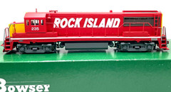 HO BOWSER 691-23101 EXECUTIVE LINE U25B ROCK ISLAND # 235 PHASE IV DCC
